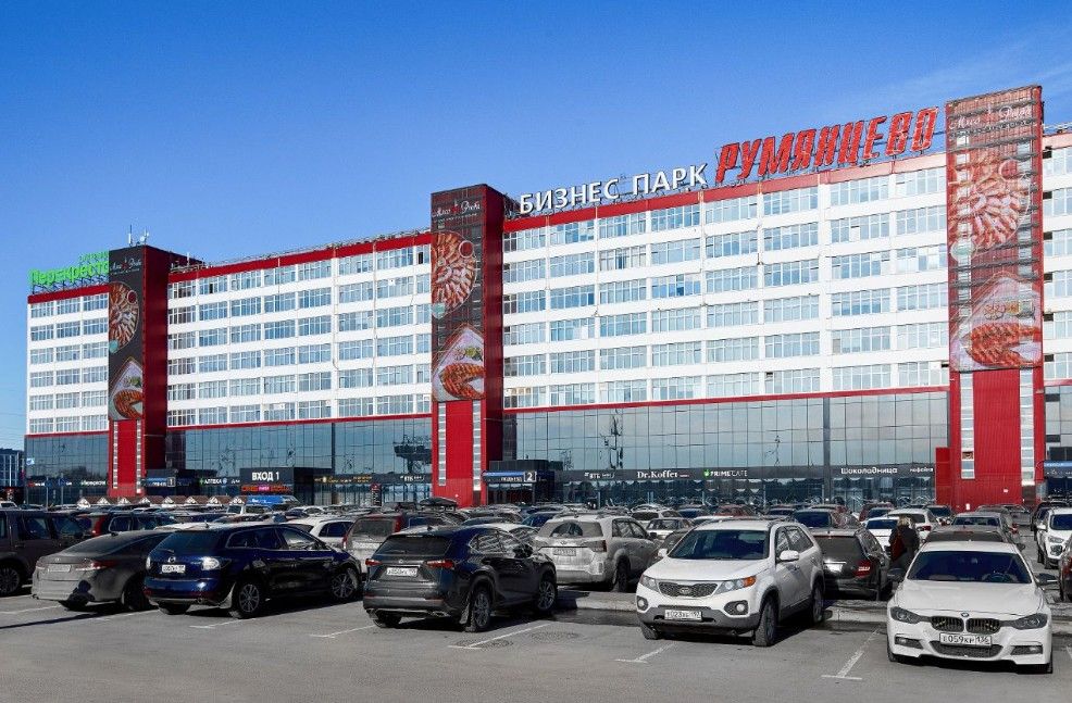 фасад дома, здание по адресу г Москва, Киевское шоссе, 22-й км, д 4 к А стр 1 